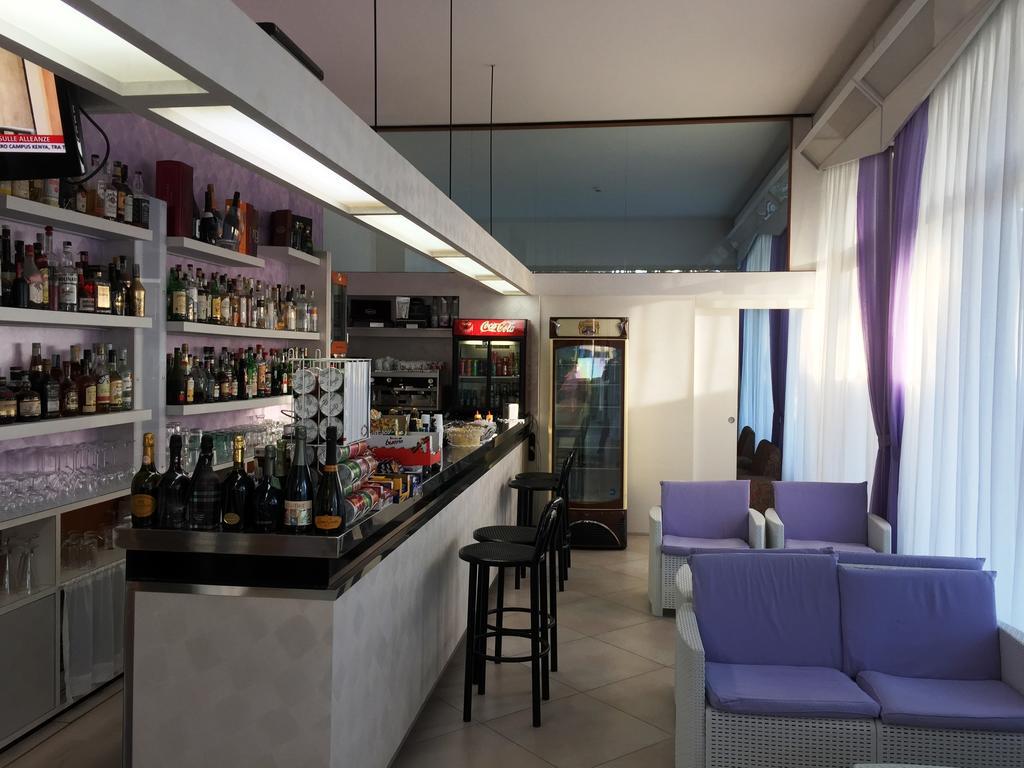 Hotel Sahara Milano Marittima Ngoại thất bức ảnh